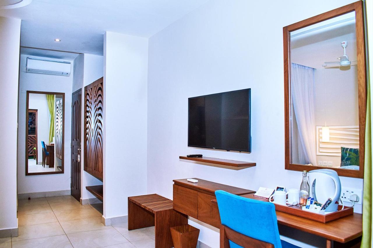 Neptune Village Beach Resort & Spa Galu Ngoại thất bức ảnh