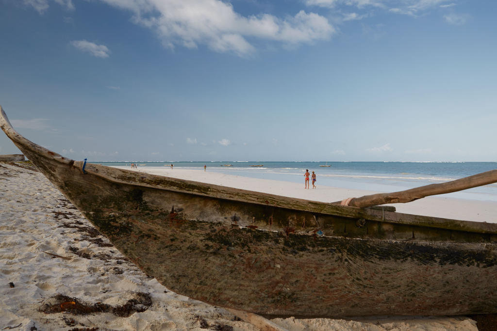 Neptune Village Beach Resort & Spa Galu Ngoại thất bức ảnh