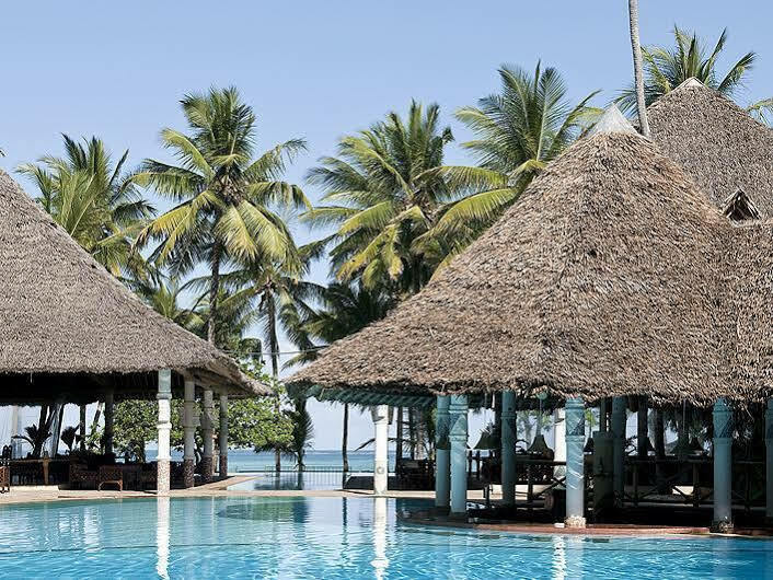 Neptune Village Beach Resort & Spa Galu Ngoại thất bức ảnh